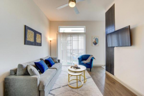 Gorgeous Downtown Houston Studio Free Parking and WiFi